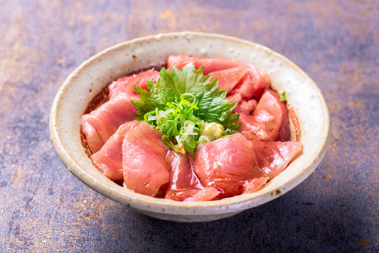 鰹切り落とし 刺身 生食用 1kg (和歌山県すさみ町産)